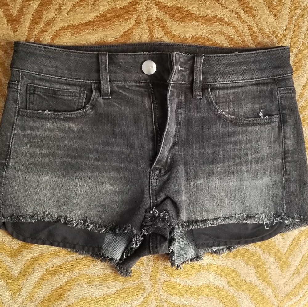AE Hi-Rise Black Shortie